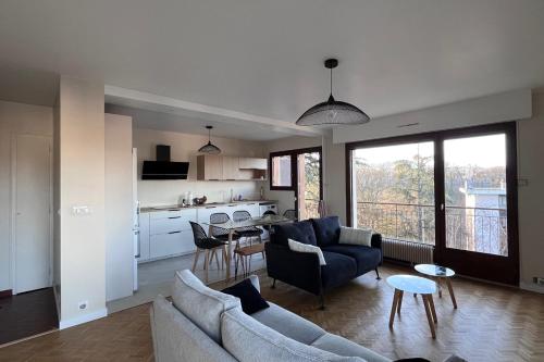 Bright apartment with balcony in Annecy