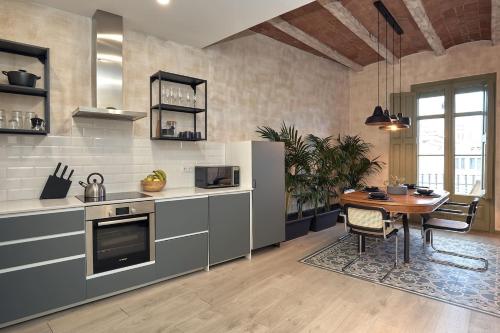 Spacest - Carrer d'Enric Granados A