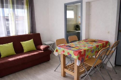 Apartamento en pleno centro de Empuriabrava- 312