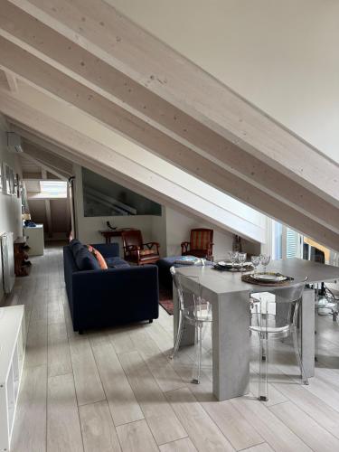 CityLife Attic Apartment Milan