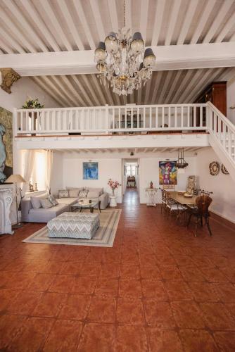 The Grand Mykonian Manor by ΜΡS