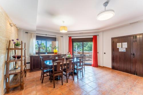 VB Hacienda Villa 4BR Sea Views
