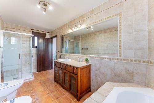 VB Hacienda Villa 4BR Sea Views