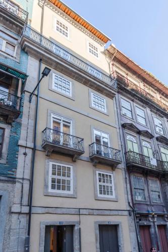 Old Stone Flats by Host Wise