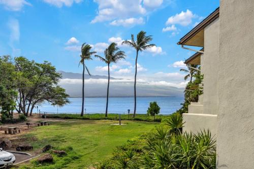 a view of the ocean from a house at Makani A Kai B11 in Wailuku