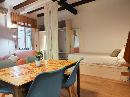 Best location in El Born modern super comfy