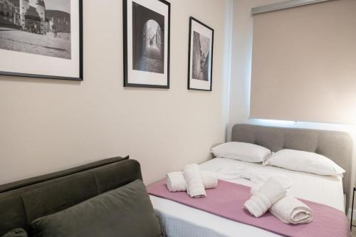 Cozy Apartment near metro Dafni