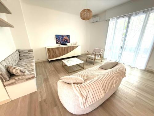 Le Ponteil - New 2-bedroom near beach & Old Town