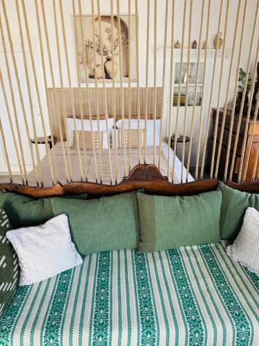 Renovated 100yo Cycladic Home in center of Naousa