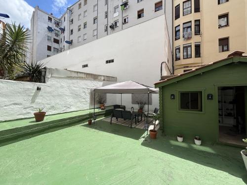 El patio de Labayru