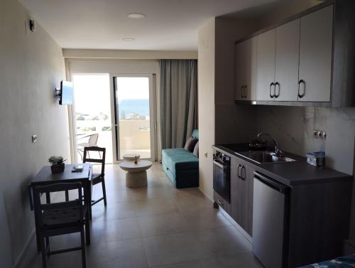 Kissamos Hillside Blue Studio 2