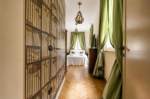 Vittoria's Atelier In Piazza Di Spagna
