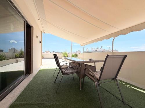 Top floor apartment