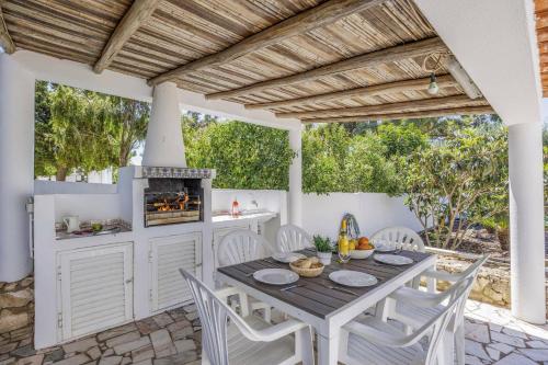 Villa Sawadi by Villa Plus