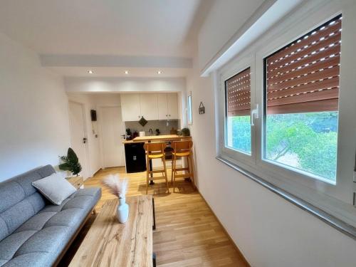 Southcoast Suite Vouliagmeni