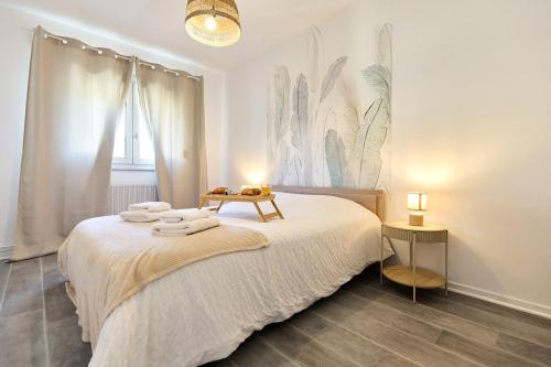 3 bedrooms, Free parking, 10 min from the Arena