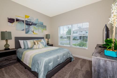 8981AV TOWNHOUSE 5 BEDROOMS 4 BATHROOMS POOL photo 11