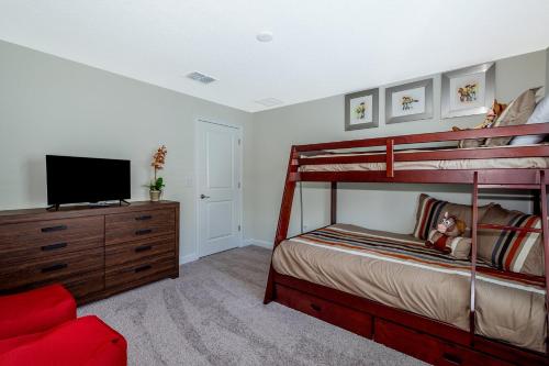 8981AV TOWNHOUSE 5 BEDROOMS 4 BATHROOMS POOL photo 12