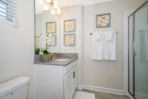 8981AV TOWNHOUSE 5 BEDROOMS 4 BATHROOMS POOL photo 19
