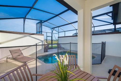 8981AV TOWNHOUSE 5 BEDROOMS 4 BATHROOMS POOL photo 22