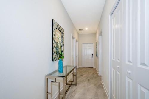 8981AV TOWNHOUSE 5 BEDROOMS 4 BATHROOMS POOL photo 23