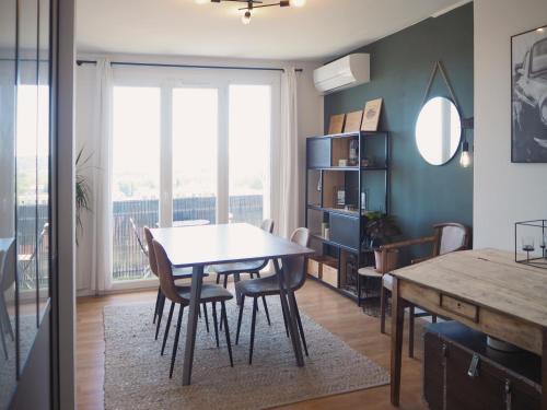 T2 style industriel avec balcon photo 4