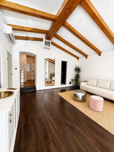 Citycenter - Netflix - AC - HappyStay