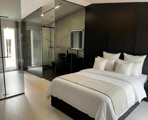 Luxury 3-Suite Apartment in the Heart of Porto