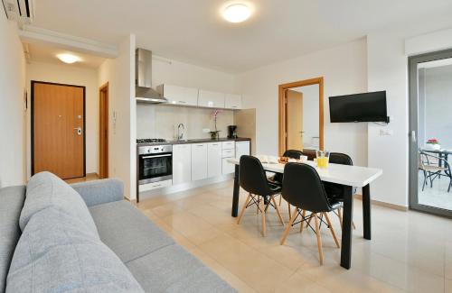 Apart Residence Rudan 1