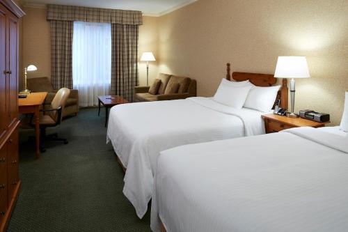 The Barrington Hotelにあるベッド