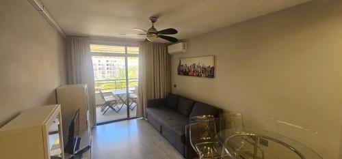 Valdes Center 306A, near beach, full aircon