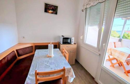 Apartments with parking space Barbat, Rab - 27424