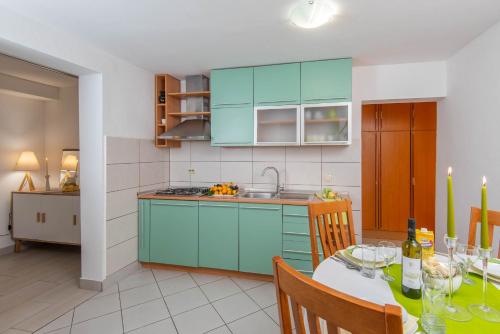 Apartments by the sea Orebic, Peljesac - 265