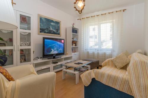 Apartments by the sea Losinj, Losinj - 27458