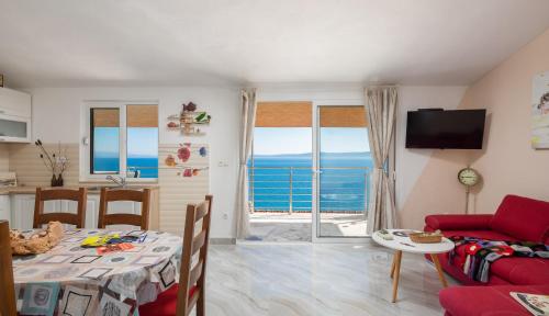 Apartments with parking space Rastici, Ciovo - 25224