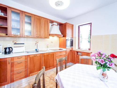Holiday house with a parking space Valica, Umag - 27201