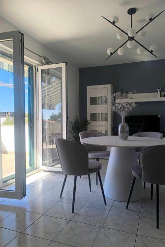 Apartments by the sea Businci, Ciovo - 25960