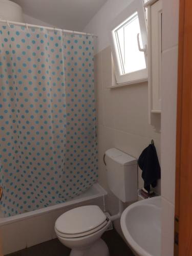 Rooms with a parking space Starigrad, Paklenica - 27468