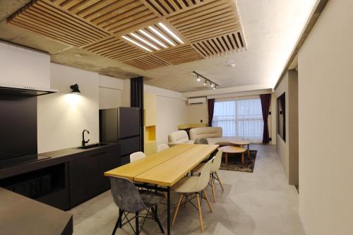 NewOpen 札幌すすきの繁華街徒歩5分好立地-駐車場有-遊び心満載の広々Room-Wbeds4-IGARASHI602