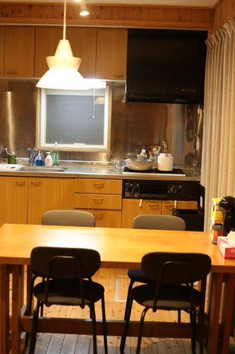 Nikko villa, up to 6 people, 7 minutes by car from Tobu Nikko Station parking for 2 cars