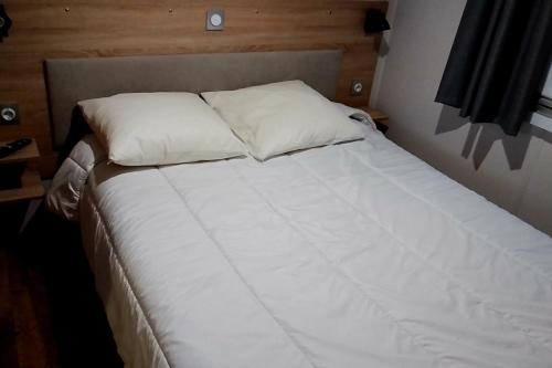 Mobilhome - 8pers - 100m des plages - camping 4