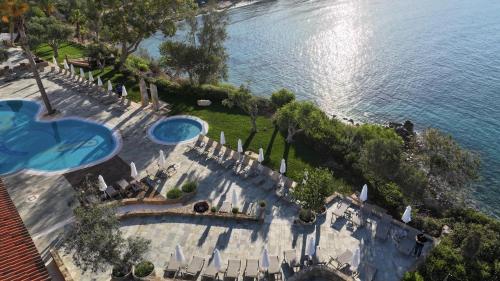 Thalassa Boutique Hotel & Spa — Property building