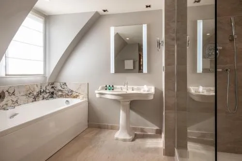 Hôtel Elysia by Inwood Hotels photo 9