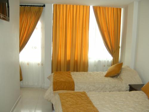 Cama o camas de una habitación en Hostal Fevilamir