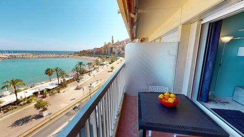 53A - Magnifique 2P avec terrasse face mer et parking privé