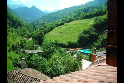 Splošen pogled na gorovje oz. razgled na gore, ki ga ponuja brunarica