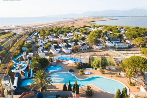Mobilhome - 8 pers - 100m des plages