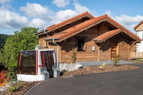 Chalet Lac Covered Hot Tub Sauna Mountain Views Gérardmer
