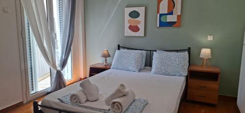 URBAN APARTMENT ATHENS CENTER- 4BD 1Bath