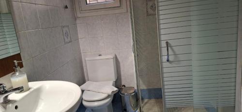 URBAN APARTMENT ATHENS CENTER- 4BD 1Bath